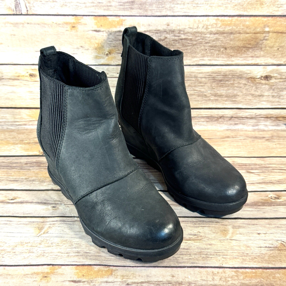 Sorel Womens Black Leather Joan Rhapsody Chelsea Wedge Boots Size 7